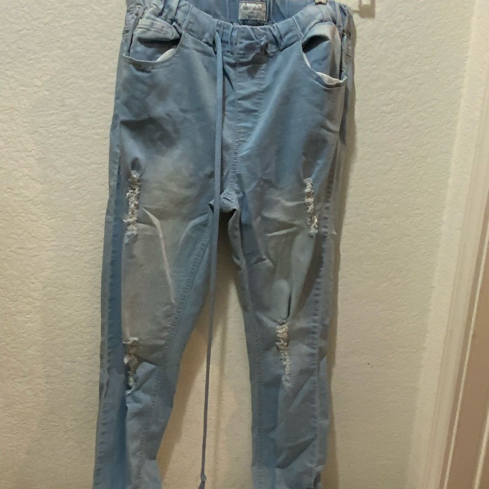 GoGo Jeans High Rise Sz 9 inseam 25”
